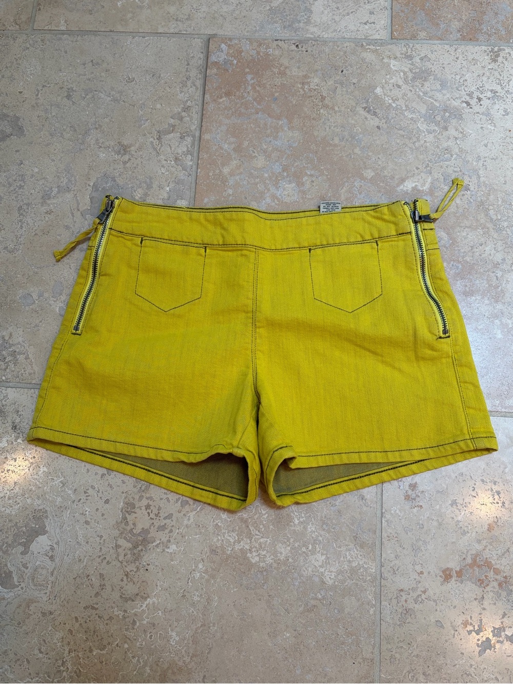 Marc by Marc Jacobs Yellow Cotton Zip Pocket Shorts